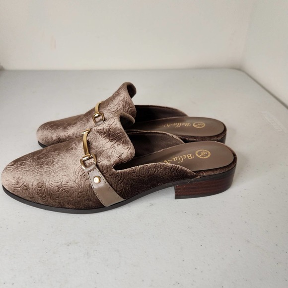 Bella Vita Women's Bab's Mule 6.5 Taupe Embossed Velvet - Picture 3 of 9